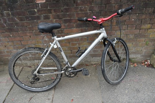 Very lightweight hybrid bike - lightweight,