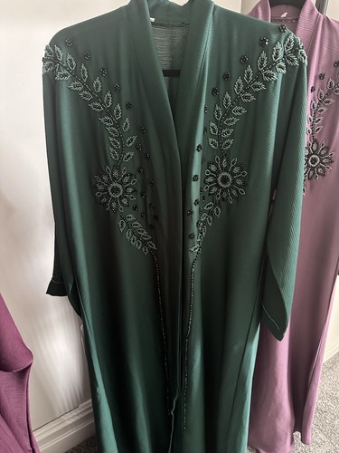 Dark green beaded - beaded, open
