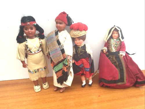 Four dolls national - four,