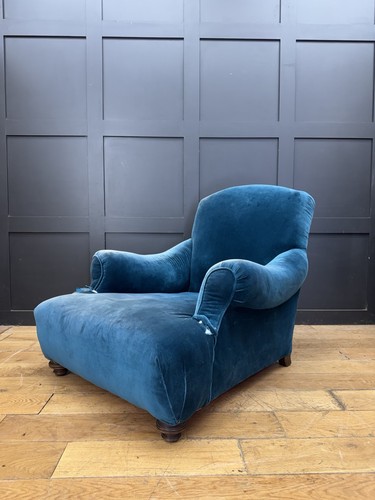 Antique blue velvet deep - blue,