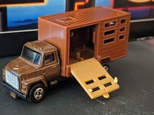 FABULOUS & RUGGED 1990'S HORSE