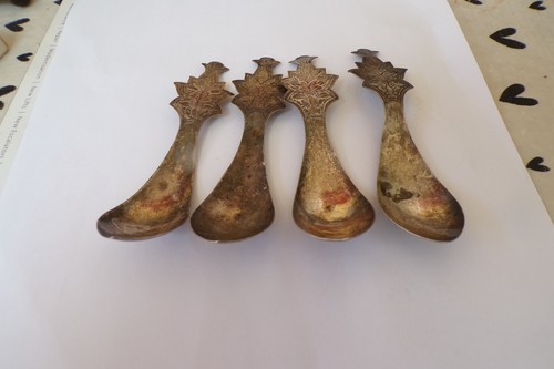Unusual white metal - ,