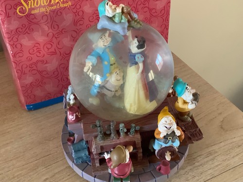 Disney snow white and - disney,