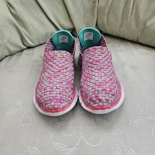 Women’s Skechers Vivid