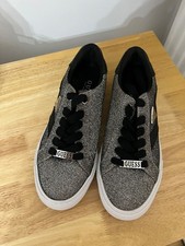 Guess shoes size 5,5 women
