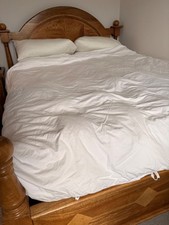 Kingsize solid wood bed by