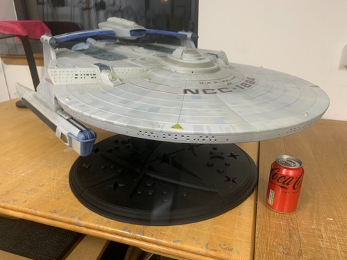 Star trek uss - uss, reliant