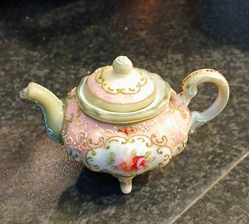 Noritake miniature porcelain - miniature,