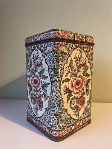 Vintage tin tea caddy indian - tea,