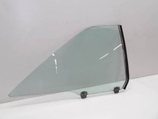 Side window glass rear right
