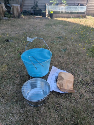 Woolworths portable bucket - woolworths,
