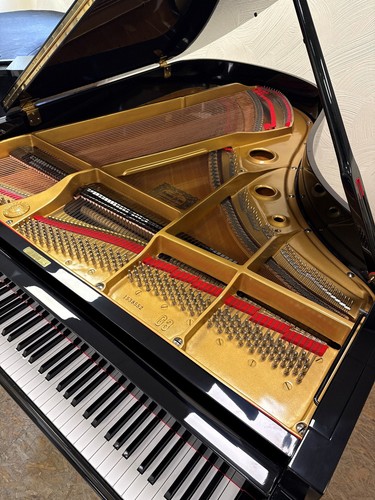 Yamaha with new hammers - with,