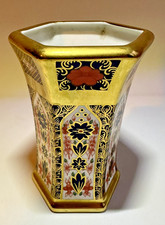 Royal Crown Derby Imari 1128