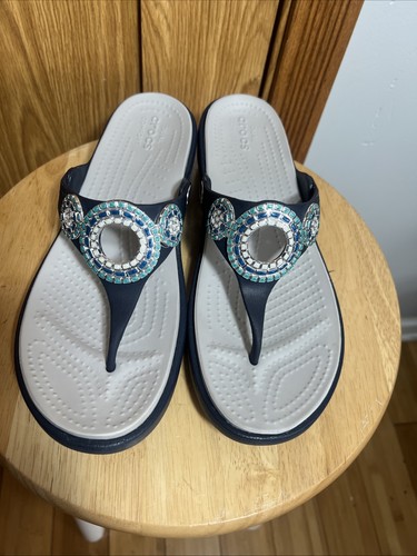 Crocs sanrah diamante wedge - crocs,
