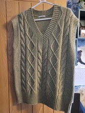 Sweater Vest Cable Knit Size 12 Womens