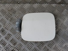 Honda Integra Type R DC5 RHD K20 Petrol fuel filler cap in White