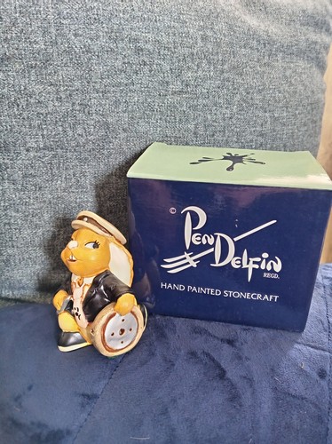 Pendelfin collectors figure - collectors,