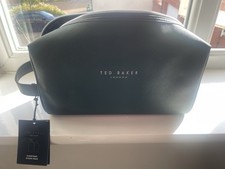 Green Ted Baker Washbag - Everyday Event Duo Pack