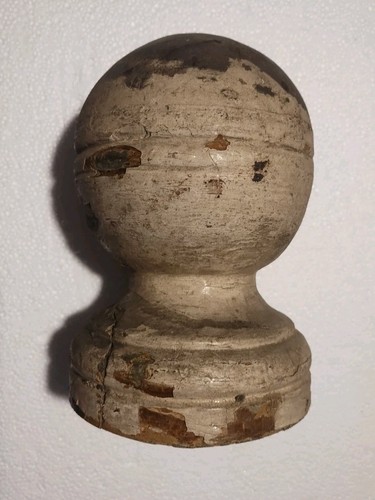 Antique victorian wood - antique, ball