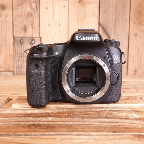 Faulty canon eos 70d camera - eos,