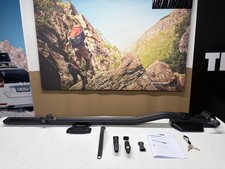 Thule 564 roof bike rack fork mount black -used