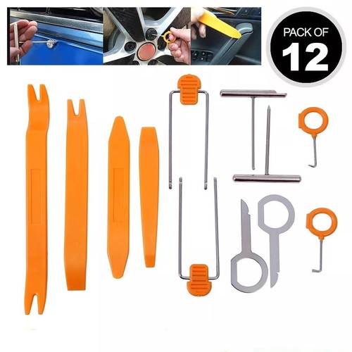 Pieces plastic car - plastic, radio