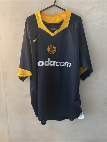 Kaizer chiefs football shirt - kaizer,
