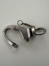 Lewmar  Spinnaker Clip