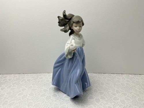 Nao lladro figure 01088 - /,