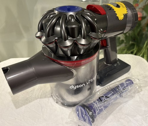 Dyson trigger silver - v7,