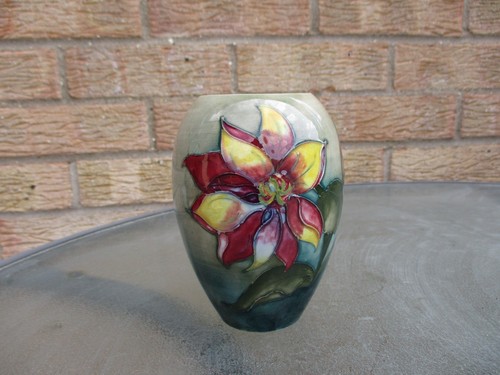 Moorcroft clematis pattern - ,