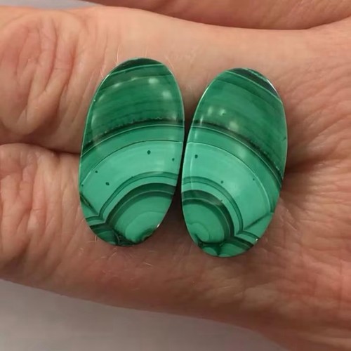 Malachite matched pair - , oval
