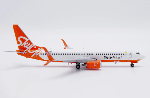 Wings 400 skyup airlines - jc,