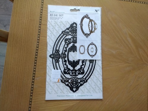 Cut die set oval frames - cut,