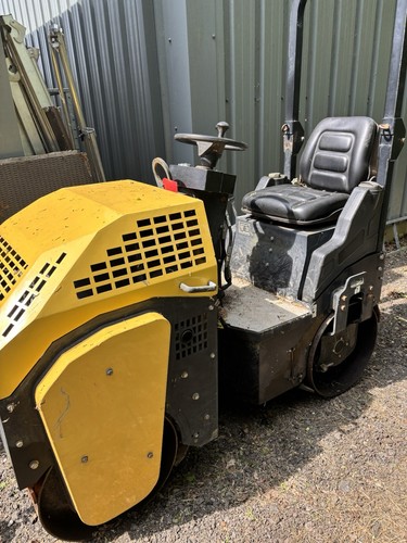 Vibratory roller - vibratory,