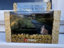 Corgi CC07403 Last of The Summer Wine Land Rover & Compo 1:43 Figure boxed 