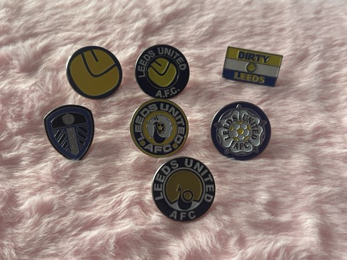 Leeds united pin badges - leeds,