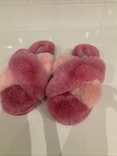 Ladies Pink Faux Fur Memory