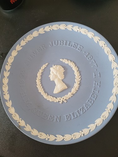Wedgwood jubilee plate 1977 - jubilee,