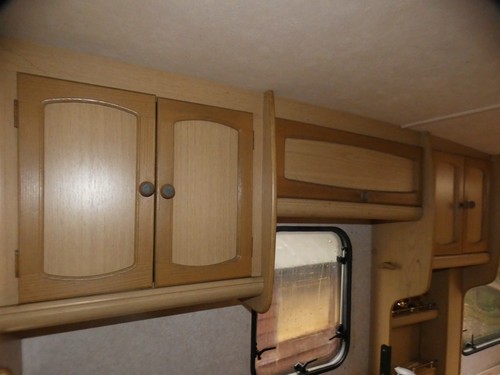 Caravan camper canal eleven - caravan,camper,canal,