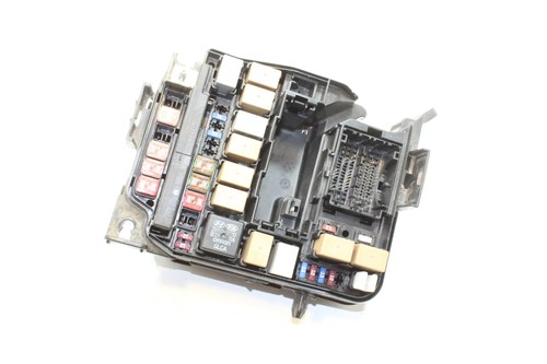 Hyundai i40 fuse box - i40,