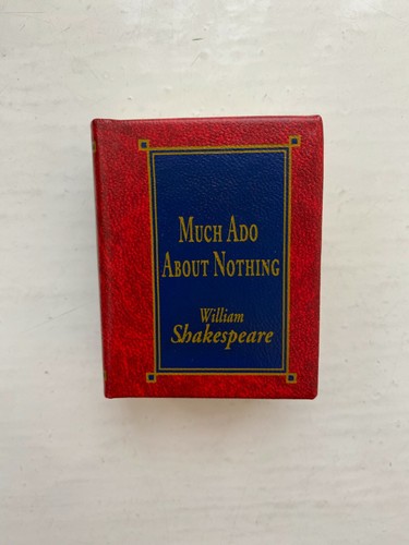 Del prado miniature book - miniature,