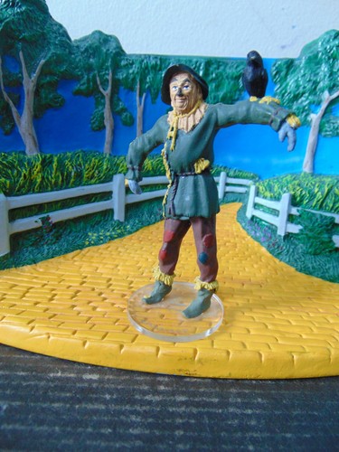 Corgi wizard diorama - corgi, oz