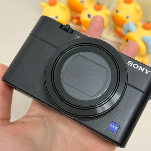 Sony cyber shot rx100 - sony, v