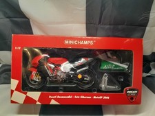 MINICHAMPS - 2006 DUCATI DESMOSEDICI - SETE GIBERNAU - 1/12 SCALE MODEL BIKE