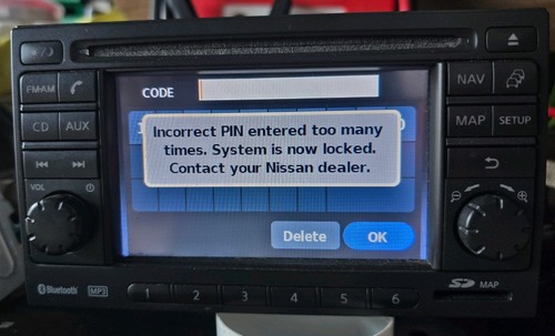 Nissan radio sat - radio,