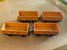 Hornby Duplo 00 Gauge 4 Trucks