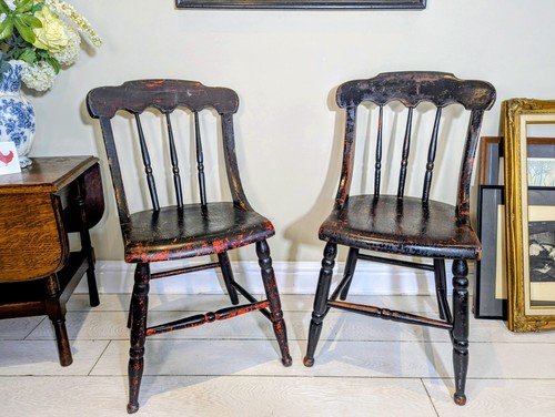 Pair early farmhouse spindle - early,