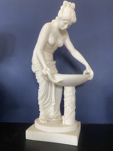 Large alabaster nude lady - large,
