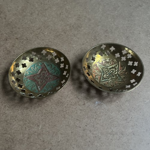 Pair brass trinket dishes - pair,